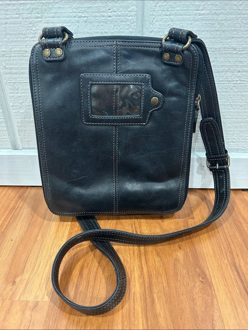 Fossil Black Leather Messenger Crossbody Bag